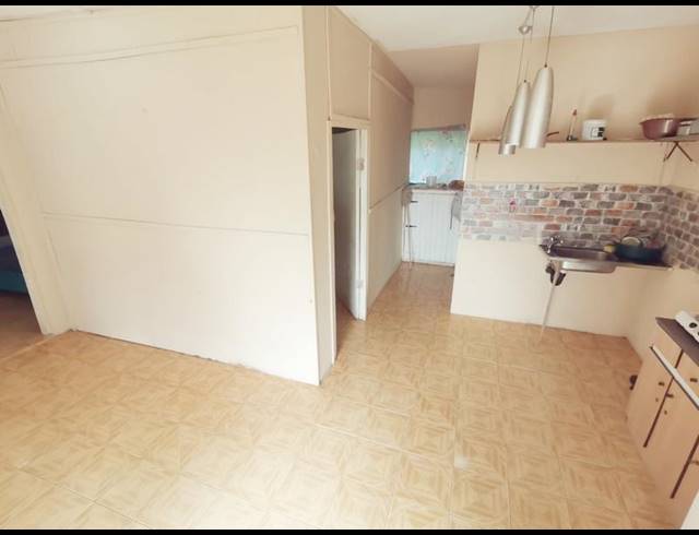 2 BEDROOM PROPERTY TO RENT IN RESERVOIR HILLS